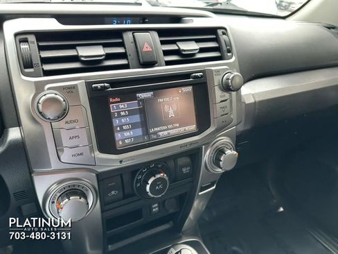 Used 2019 Toyota 4Runner SR5 AWD/4WD image 10