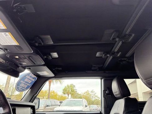 Used 2025 Ford Bronco Badlands AWD/4WD image 25