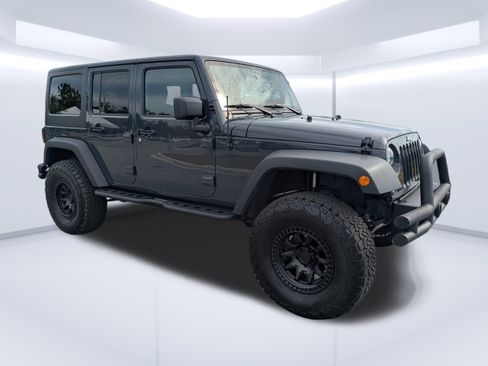 Used 2017 Jeep Wrangler Unlimited Sport w/ Quick Order Package 23S AWD/4WD image 1