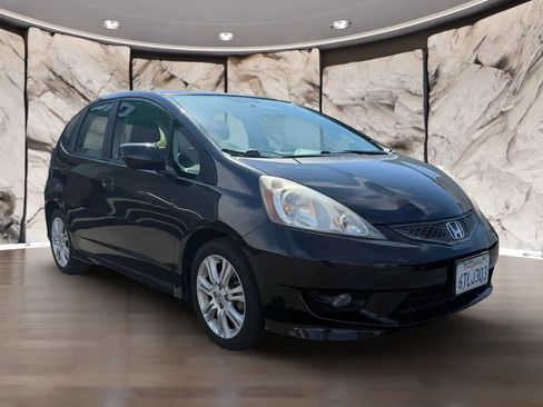 Used 2011 Honda Fit Sport image 3