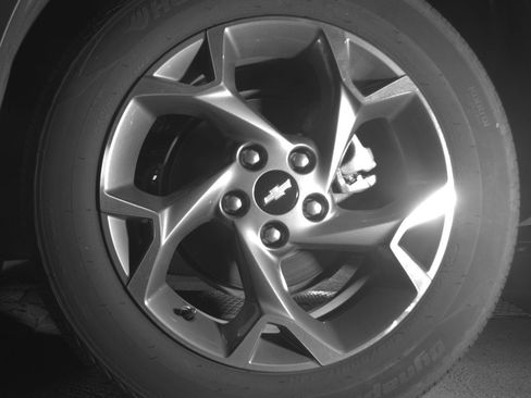 Used 2025 Chevrolet Trax LT FWD image 14