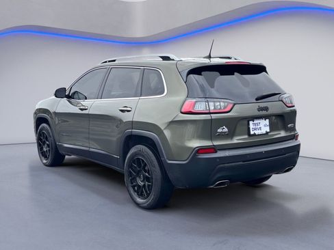 Used 2019 Jeep Cherokee Latitude Plus w/ Cold Weather Group image 13