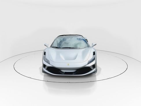 Certified 2022 Ferrari F8 Tributo RWD image 3
