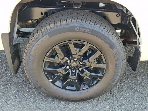 New 2026 Nissan Frontier SV w/ All-Weather Content Package AWD/4WD image 6
