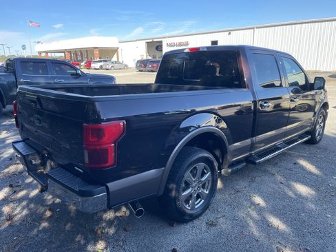Used 2018 Ford F150 Lariat w/ Equipment Group 502A Luxury image 7