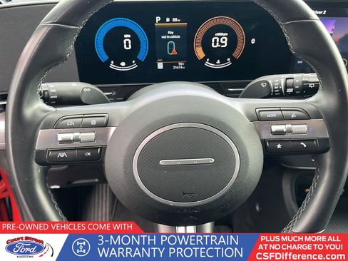 Used 2025 Hyundai Kona SEL image 13