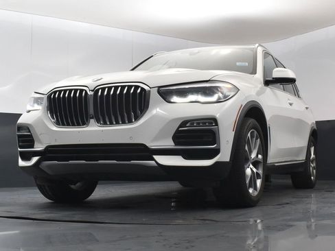Used 2019 BMW X5 xDrive40i w/ Convenience Package image 11