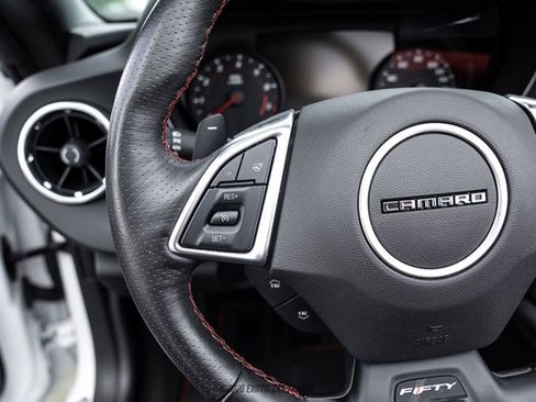 Used 2017 Chevrolet Camaro SS RWD image 61