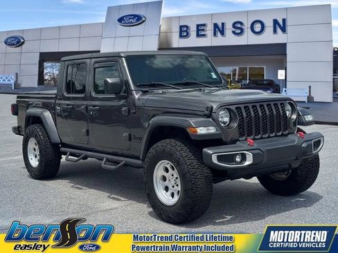 Used 2021 Jeep Gladiator Sport AWD/4WD image 1