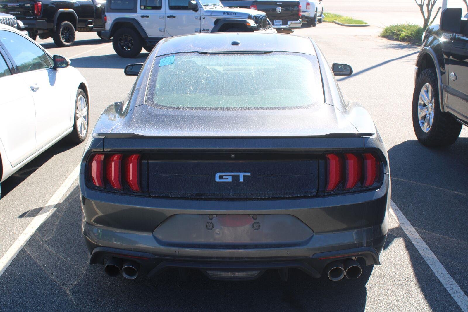Used 2019 Ford Mustang GT RWD image 5