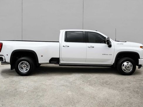 Used 2022 Chevrolet Silverado 3500 High Country AWD/4WD image 8