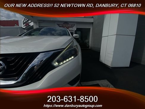 Used 2018 Nissan Murano SL w/ Moonroof Package AWD/4WD image 9