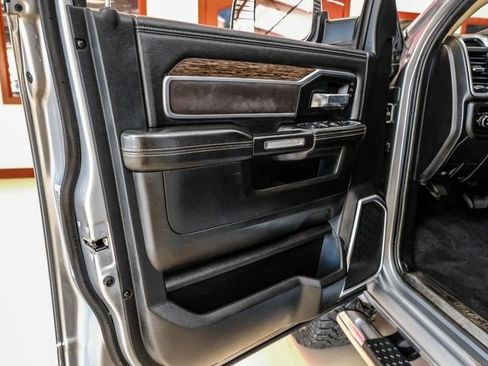 Used 2019 RAM 2500 Laramie image 37