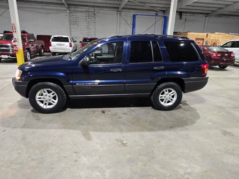 Used 2004 Jeep Grand Cherokee Laredo w/ Convenience Group image 4