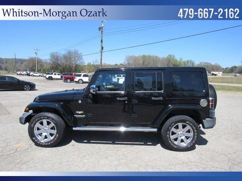 Used 2013 Jeep Wrangler Unlimited Sahara w/ Mopar Chrome Edition Group image 7