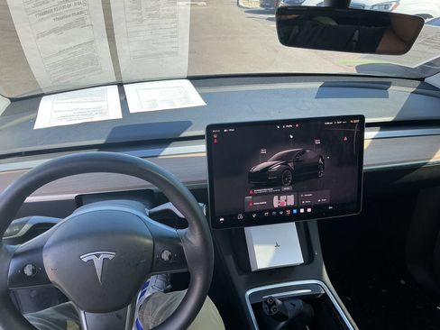 Used 2023 Tesla Model Y Long Range AWD/4WD image 6