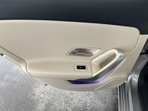 Used 2019 Mercedes-Benz A 220 image 34