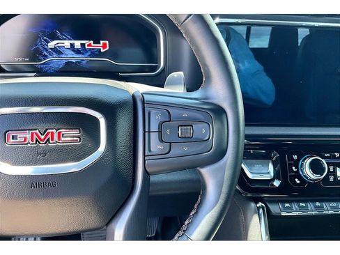 Used 2025 GMC Sierra 1500 AT4 w/ AT4 Premium Package AWD/4WD image 13