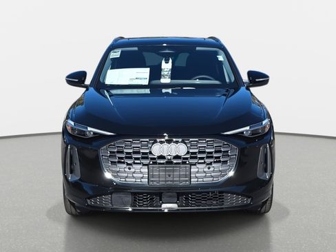 New 2025 Audi Q5 Prestige image 2