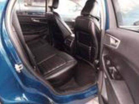 Used 2020 Ford Edge SEL w/ Convenience Package image 9