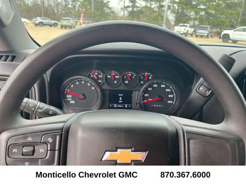 Used 2022 Chevrolet Silverado 1500 Custom image 12
