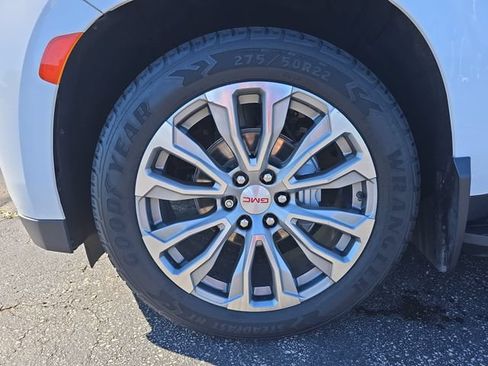 Used 2021 GMC Yukon Denali AWD/4WD image 10