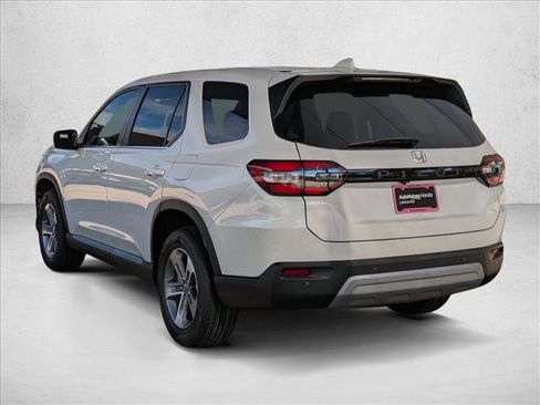 New 2025 Honda Pilot EX-L image 9