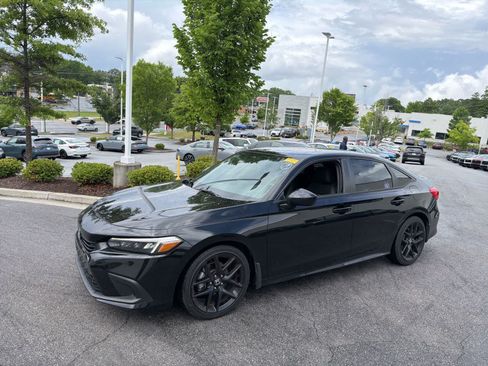 Used 2023 Honda Civic Sport image 6