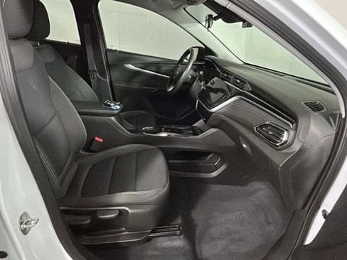 Used 2023 Chevrolet Bolt EUV LT w/ Redline Edition FWD image 31