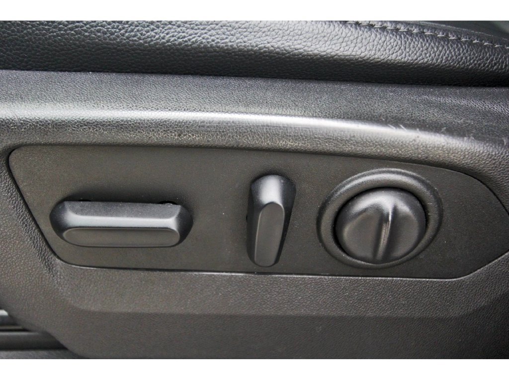 Used 2019 Chevrolet Silverado 1500 RST AWD/4WD image 24