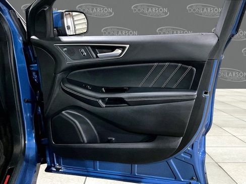 Used 2019 Ford Edge ST w/ Equipment Group 401A AWD/4WD image 12