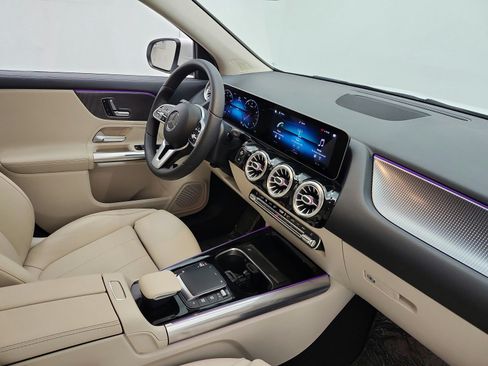 Used 2021 Mercedes-Benz GLA 250 image 17