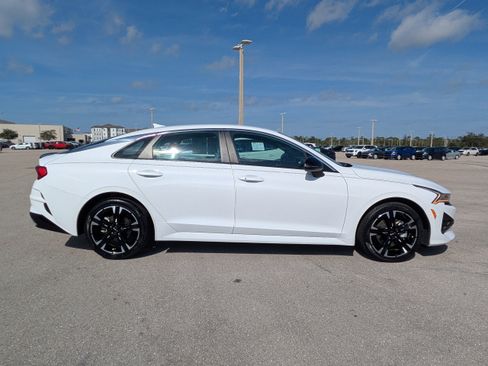 Used 2024 Kia K5 GT-Line w/ GT-Line Premium Package image 4