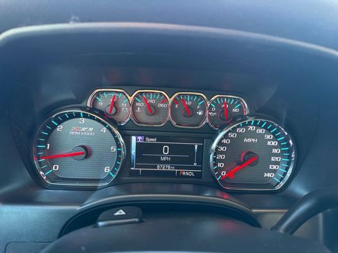 Used 2018 Chevrolet Silverado 1500 LT w/ All Star Edition image 15