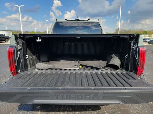 Used 2024 Toyota Tundra Limited AWD/4WD image 36