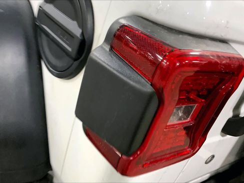 Used 2020 Jeep Wrangler Unlimited Rubicon image 28