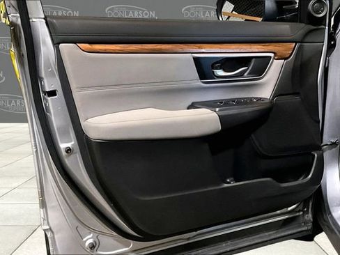 Used 2017 Honda CR-V EX image 11