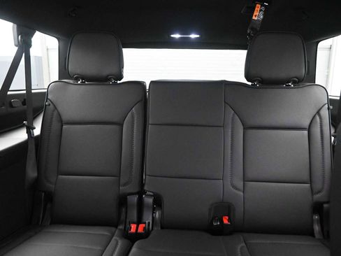 New 2026 GMC Yukon XL Denali w/ Sun & Power Step Package image 19