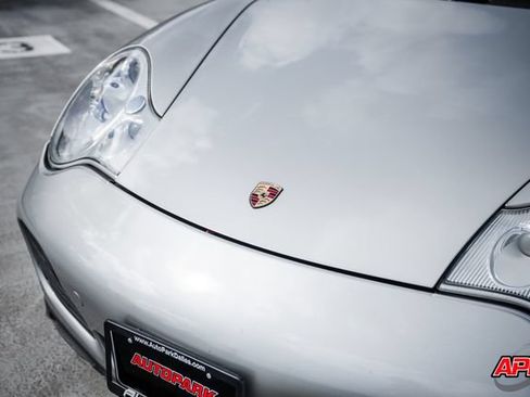 Used 2004 Porsche 911 Carrera 4S AWD/4WD image 26