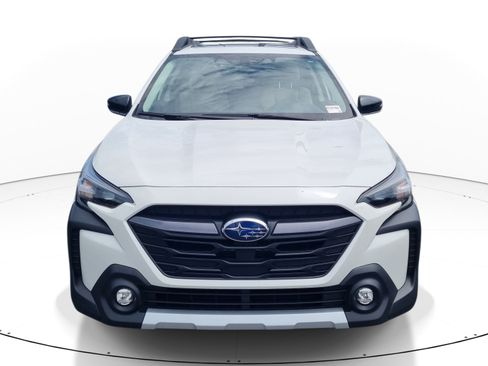Certified 2024 Subaru Outback Limited AWD/4WD image 2