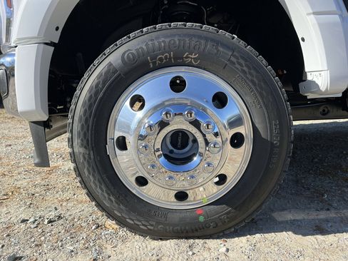 New 2026 Ford F450 XLT w/ XLT Premium Package image 12