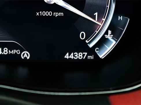 Used 2024 Genesis GV70 2.5T w/ Sport Prestige Package image 20