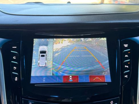 Used 2020 Cadillac Escalade ESV Platinum image 19