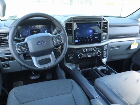 New 2025 Ford F150 XLT w/ Equipment Group 301A Standard image 2