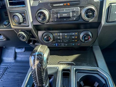 Used 2019 Ford F150 Raptor w/ Equipment Group 802A Luxury image 16