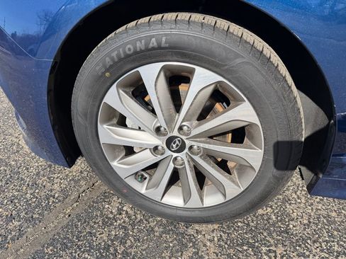 Used 2017 Hyundai Sonata Sport w/ Cargo Package FWD image 28