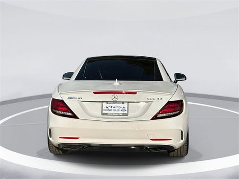Used 2018 Mercedes-Benz SLC 43 AMG image 5