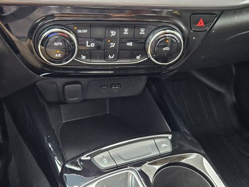 Certified 2025 Chevrolet Trax ACTIV w/ Driver Confidence Package image 21