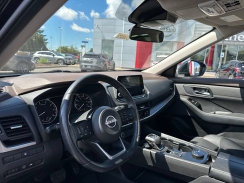 Certified 2023 Nissan Rogue SV w/ SV Premium B Package AWD/4WD image 13