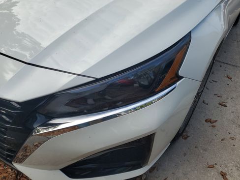 Used 2024 Nissan Altima 2.5 SL image 3